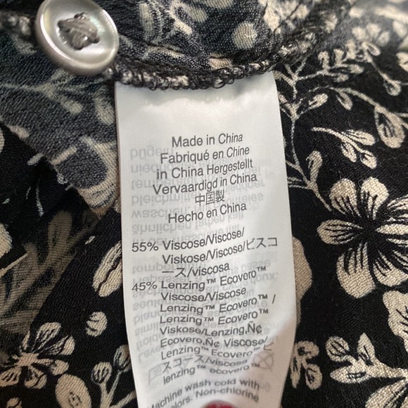 J.Crew XS Prairie Floral Drapey Button-Up Top - Picture 12 of 13